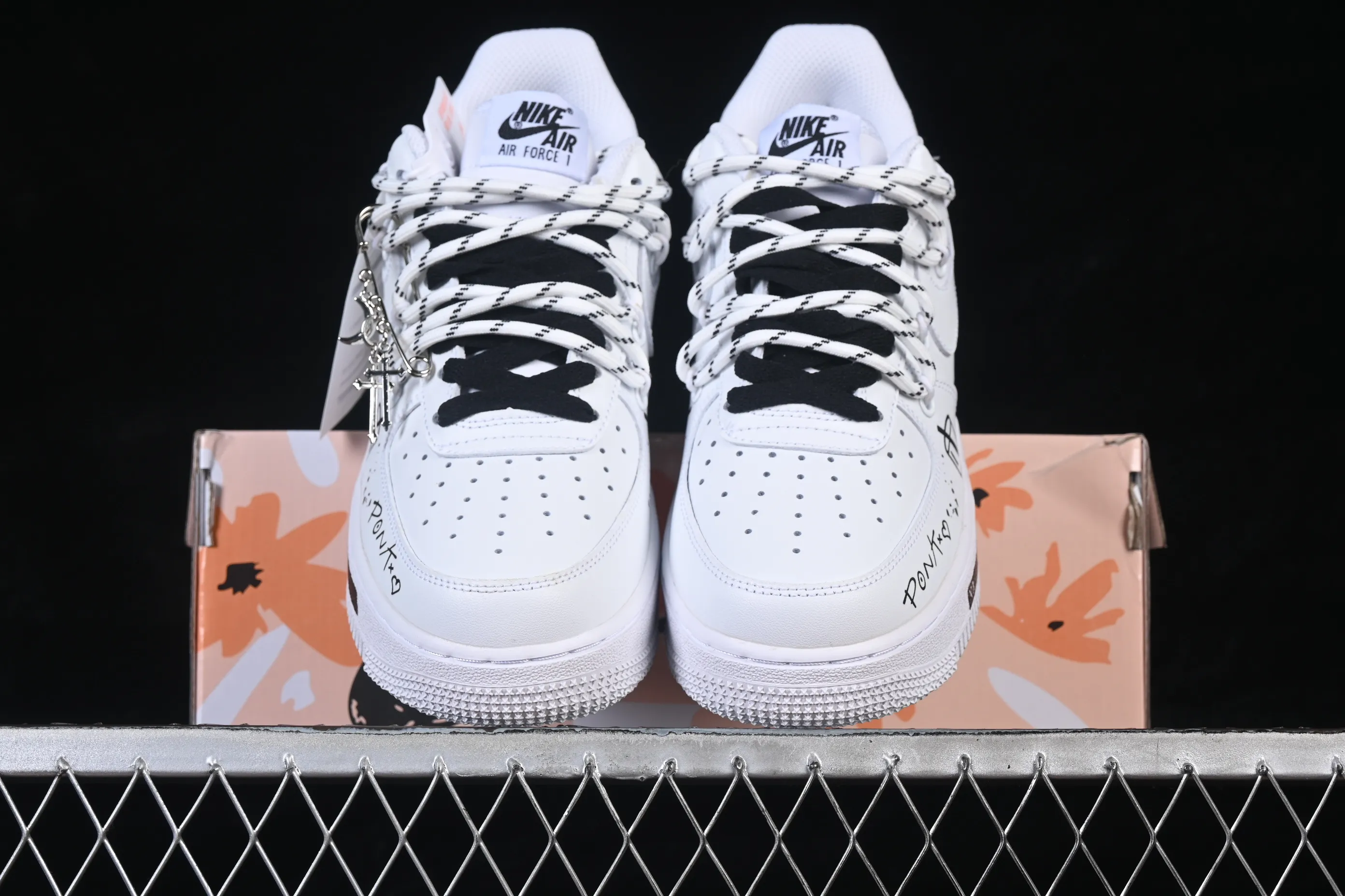 All Categories Nk Air Force 1 Air Force Series Nk Air Force 1 Low Air Force Low Nike Air Force 1'07 Low Simple Tu Weiqu Air Force One Low Casual Shoes CZ8699-578